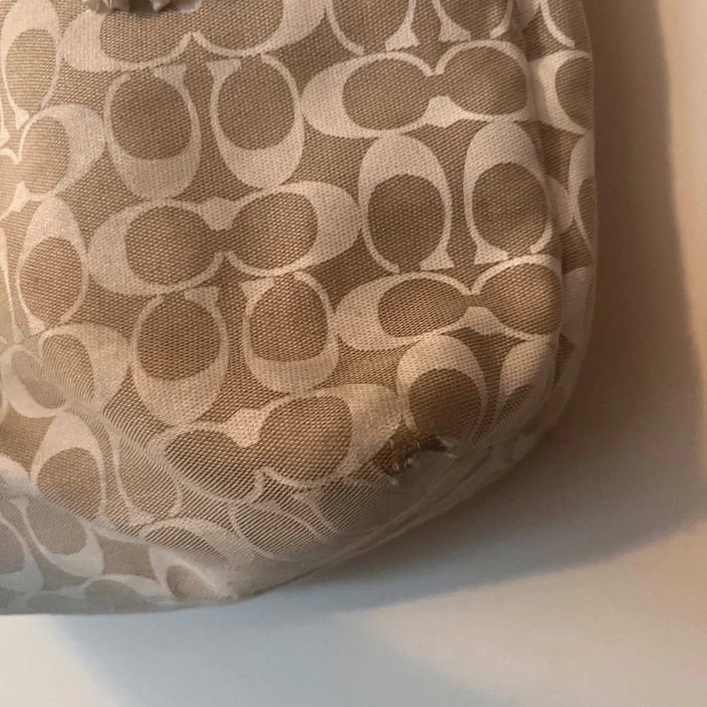 Coach White and Tan Canvas Tote Bag - Picture 2 of 5